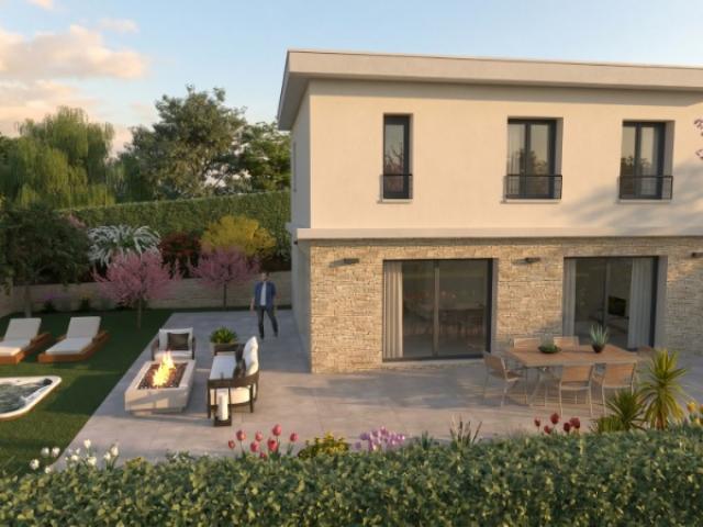 SAINT LAURENT DU VAR MAISON DE 102 M2 AVEC ETAGE SUR UN TERRAIN DE 440 M2